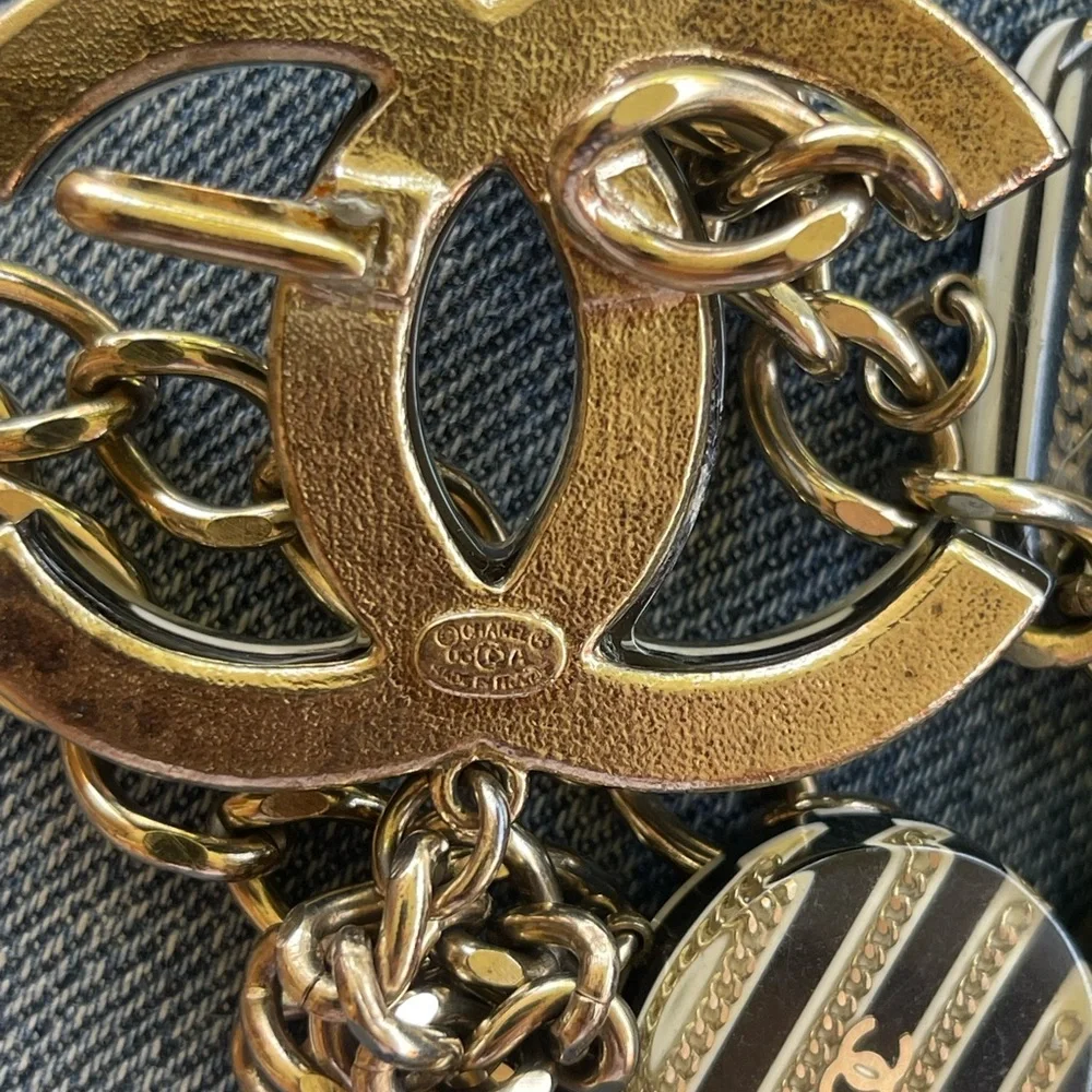 CHANEL Gold Chain Belt with Black and White Striped Enamel Charms